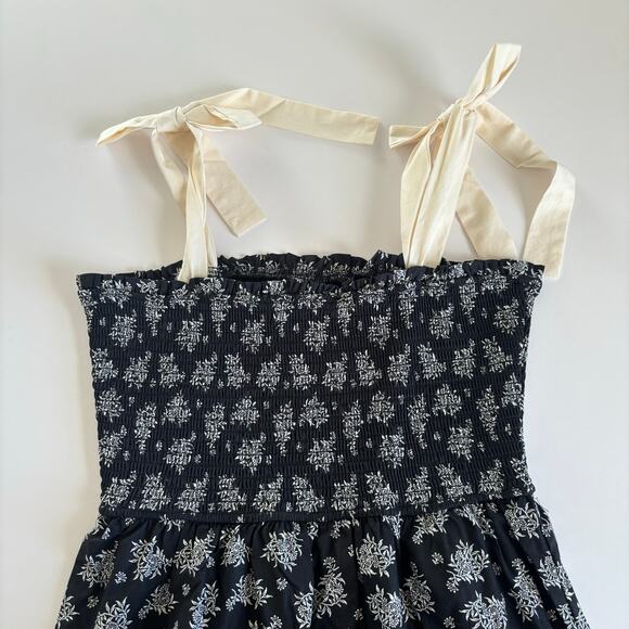 Francesca’s Miami Thalia Smocked Tie Strap Tiered Midi Dress Women’s Size Medium - Picture 9 of 10